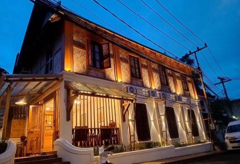ホテル Luang Phasouk