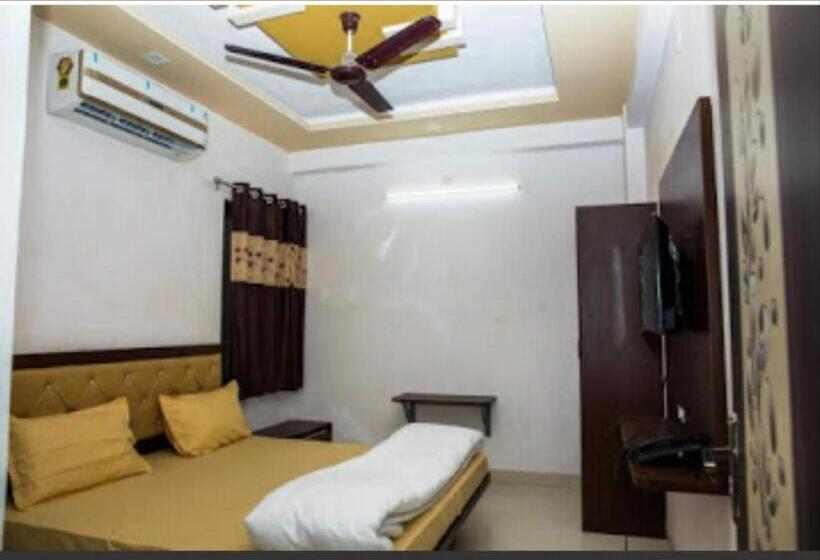 בית מלון כפרי Mars Udaipur