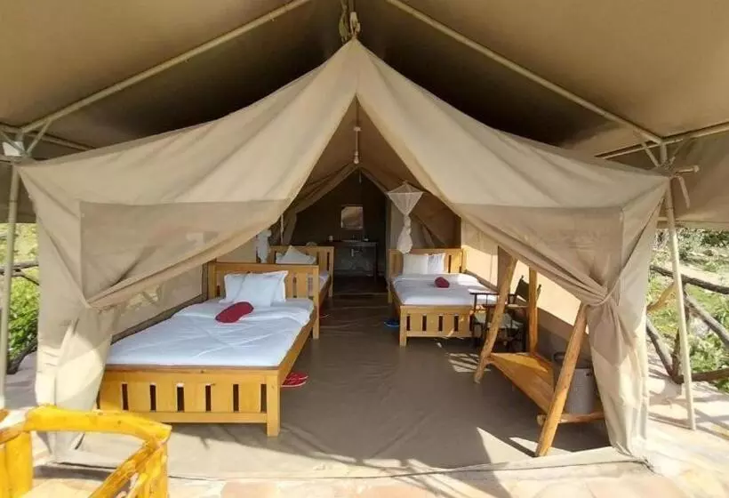 هتل Sunset Acacia Camp