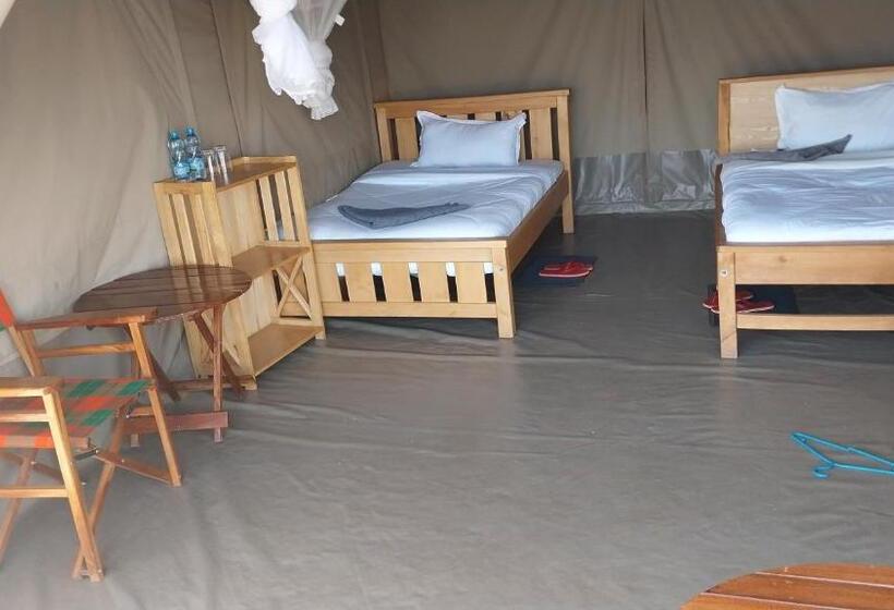 هتل Sunset Acacia Camp