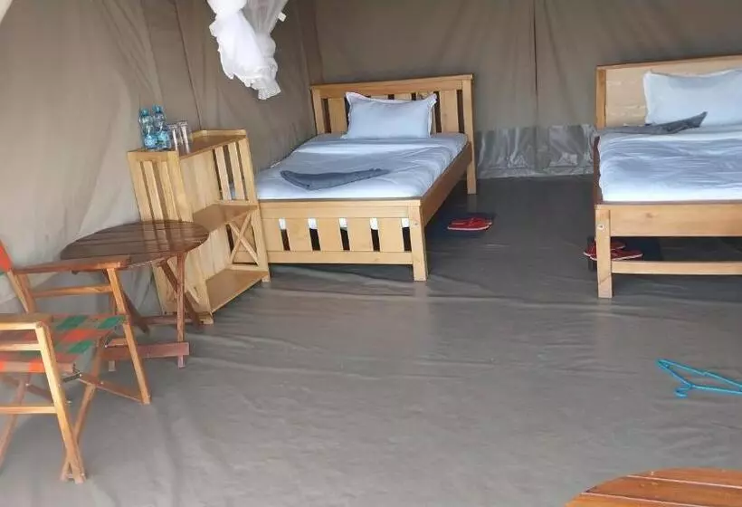 هتل Sunset Acacia Camp