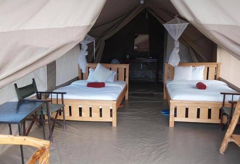 هتل Sunset Acacia Camp