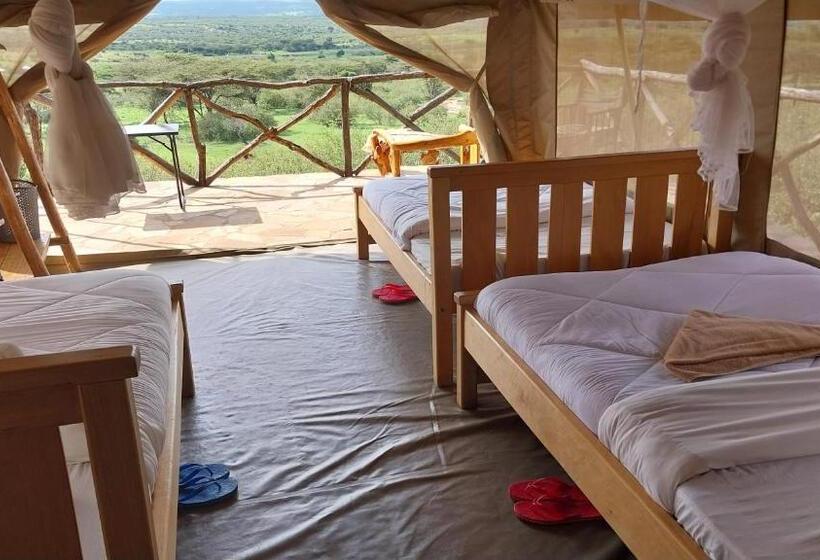 هتل Sunset Acacia Camp