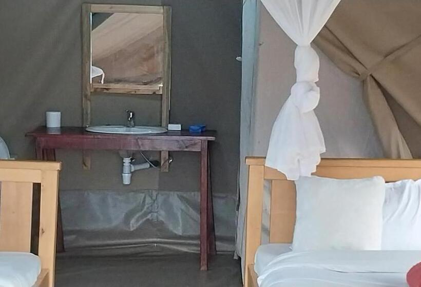 هتل Sunset Acacia Camp