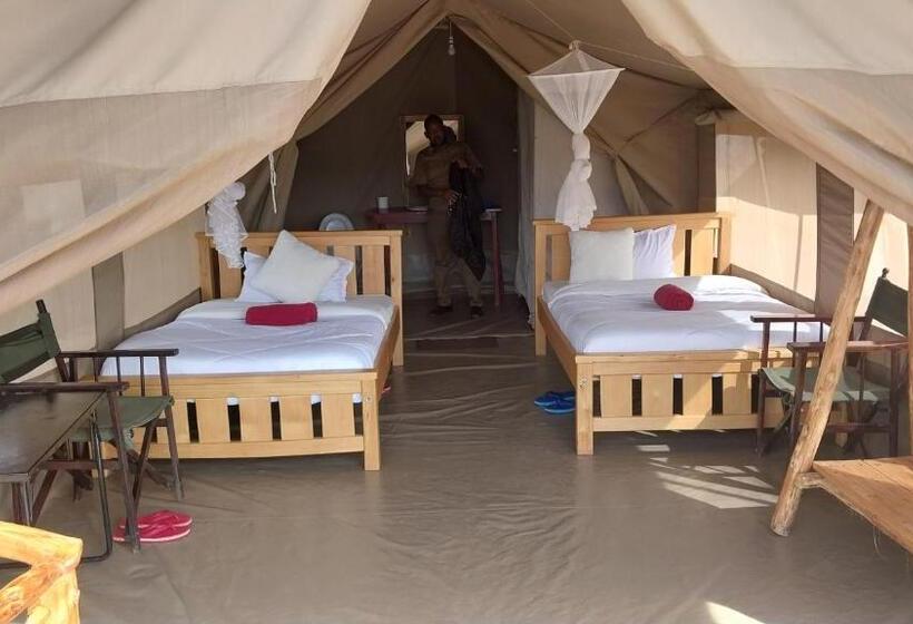 هتل Sunset Acacia Camp