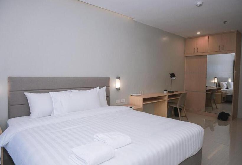 Ma. Awani Hotel & Suites