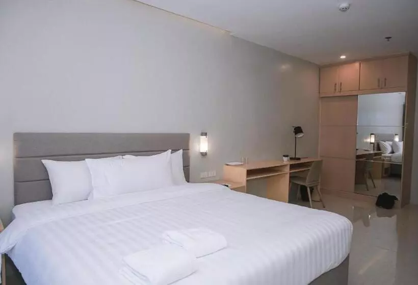Ma. Awani Hotel & Suites