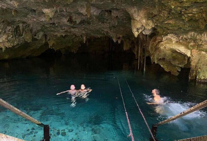 بنسيون Room In Lodge   Eco Lush Double Mayan Dome Cenote And Bikes
