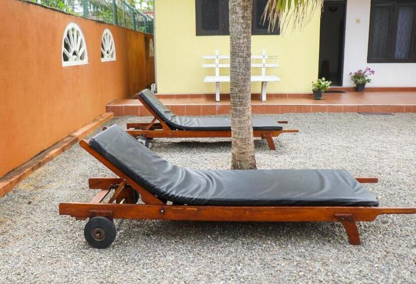 بنسيون Villa Mare