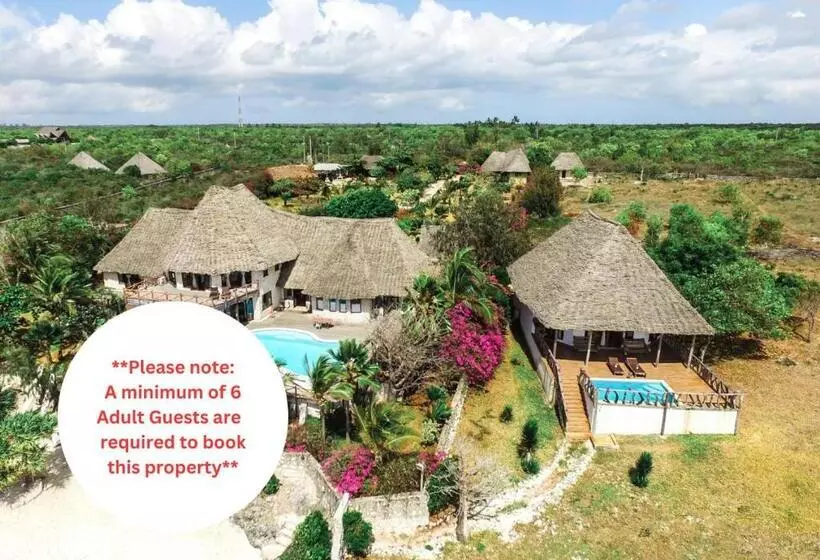 Lomakeskus Zi Villa Main House