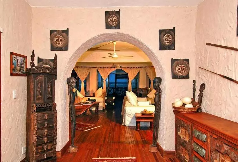 Lomakeskus Zi Villa Main House