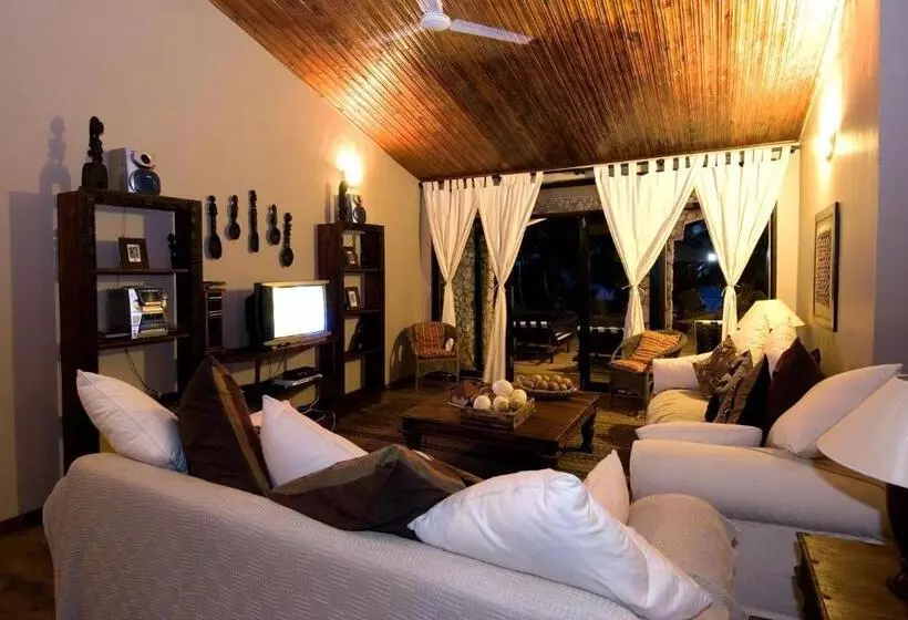 Lomakeskus Zi Villa Main House