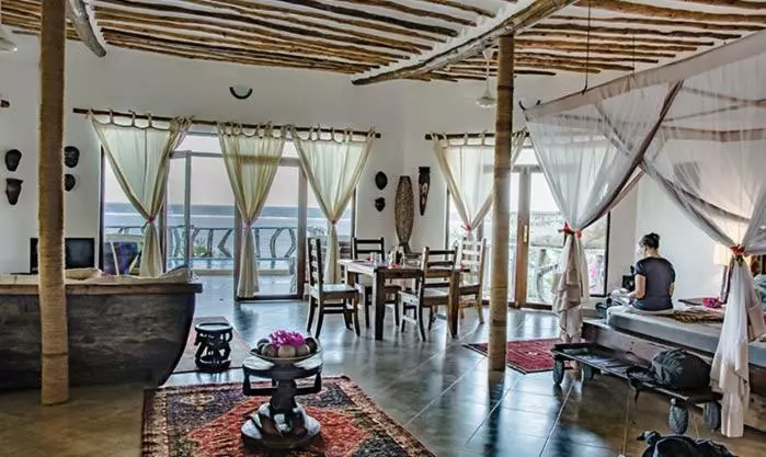 Lomakeskus Zi Villa Main House