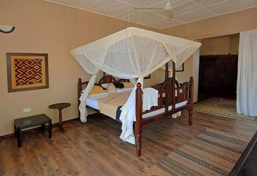 Lomakeskus Zi Villa Main House