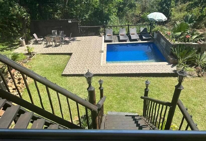 Safari Bed & Breakfast