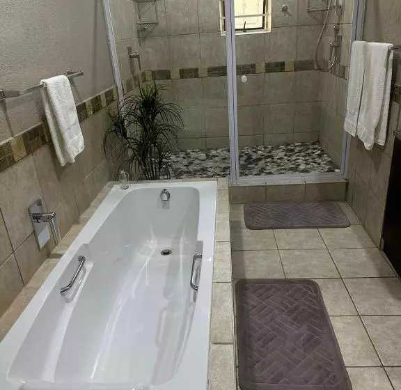 Safari Bed & Breakfast
