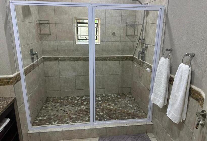 Safari Bed & Breakfast