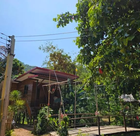 Aamiaismajoitus (B&B) Rommai Forest Bungalows