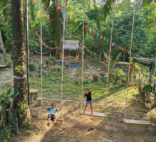 ベッドアンドブレックファースト Rommai Forest Bungalows