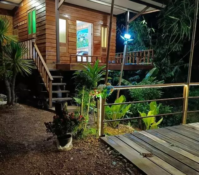 Aamiaismajoitus (B&B) Rommai Forest Bungalows