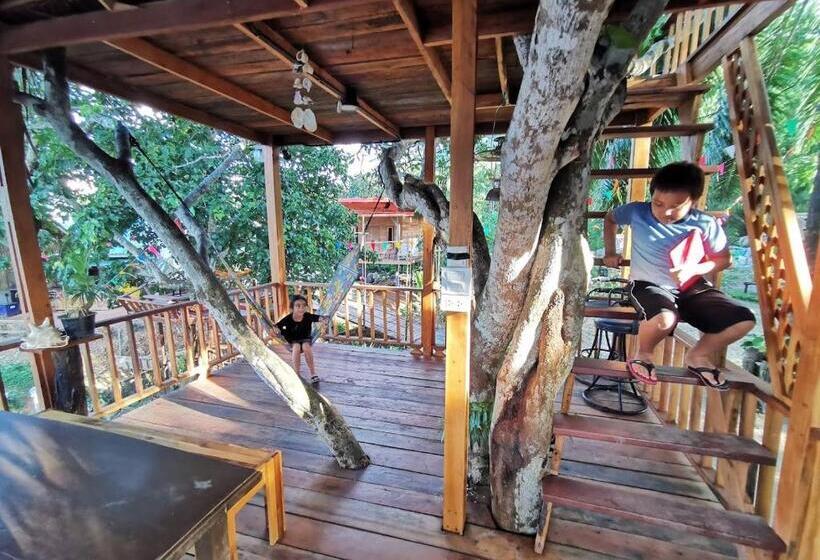 ベッドアンドブレックファースト Rommai Forest Bungalows