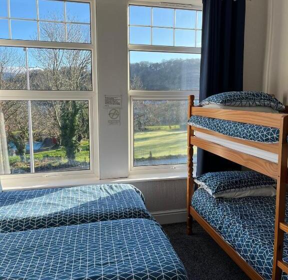 مبيت وإفطار Y Garth Guesthouse