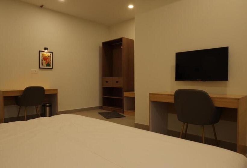 Dreamotel Luxury Suites