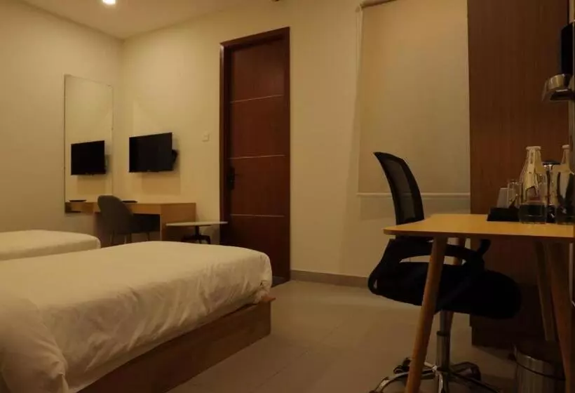 Dreamotel Luxury Suites