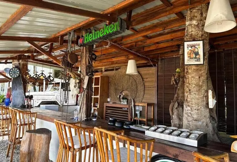 ホテル 7 Heaven Camping Lanta