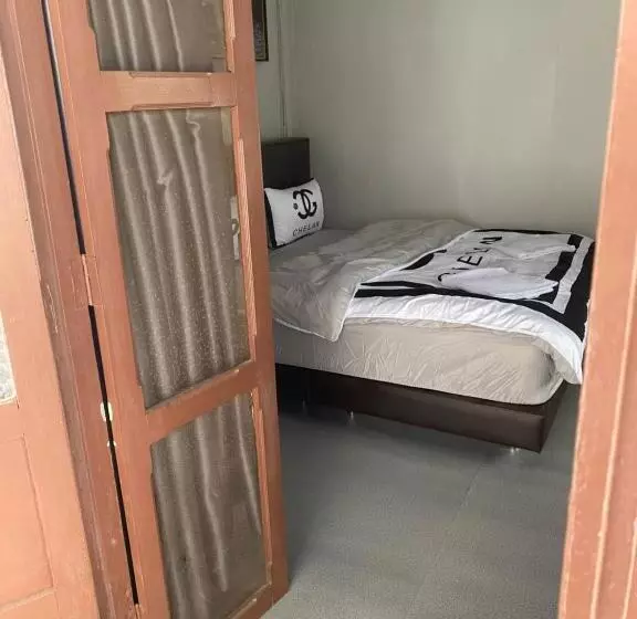 ホテル Batman Guesthouse