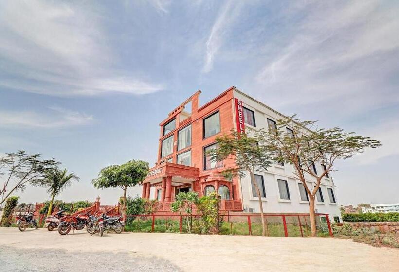 בית מלון כפרי Collection O Sheela Resort