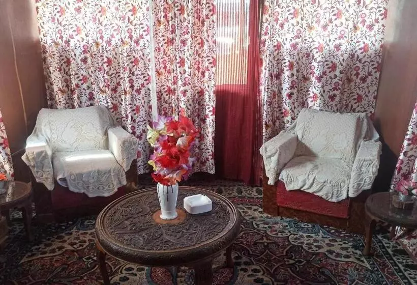 ホテル Hb. Gulshan Palace