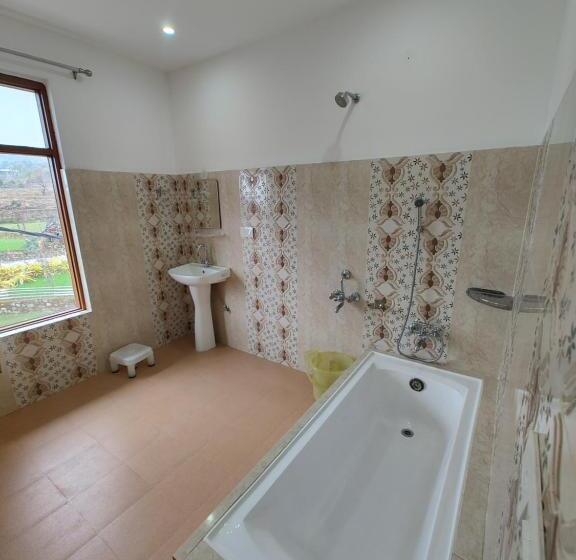 Hotel House Of Adventure