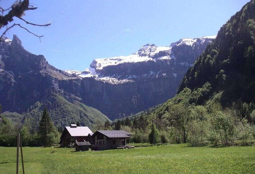 هتل Et Centre De Vacances Le Choucas