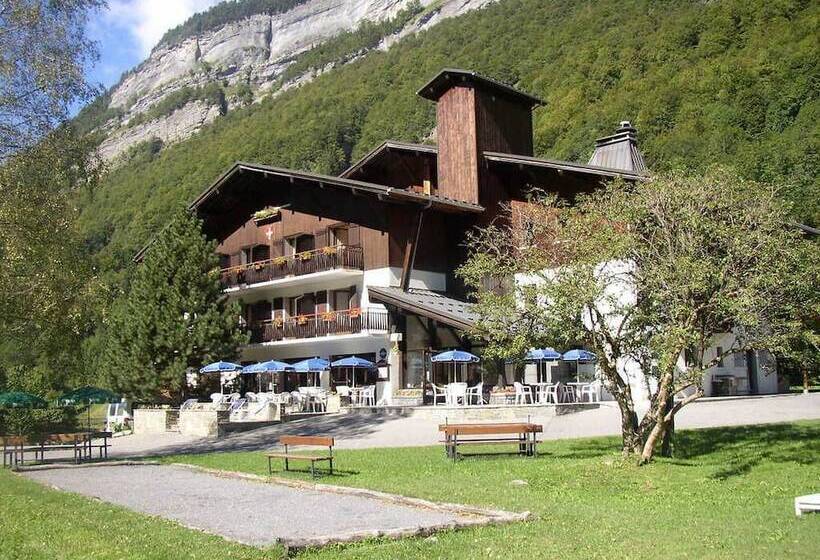 هتل Et Centre De Vacances Le Choucas