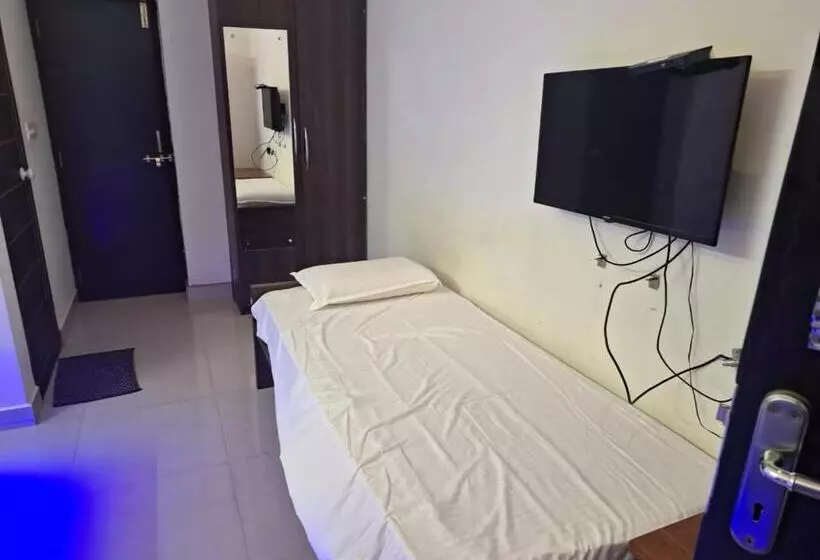 Hotel Krishnananda