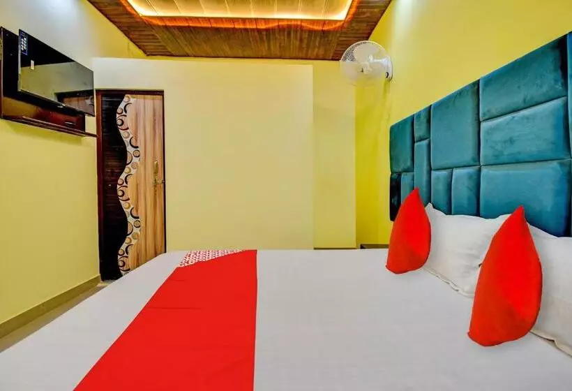 Hotelli Oyo Flagship Royal Star Residency
