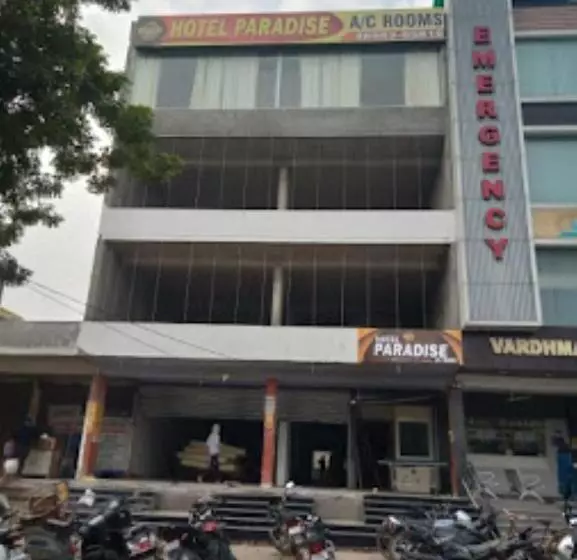 Hotelli Paradise, Patiala