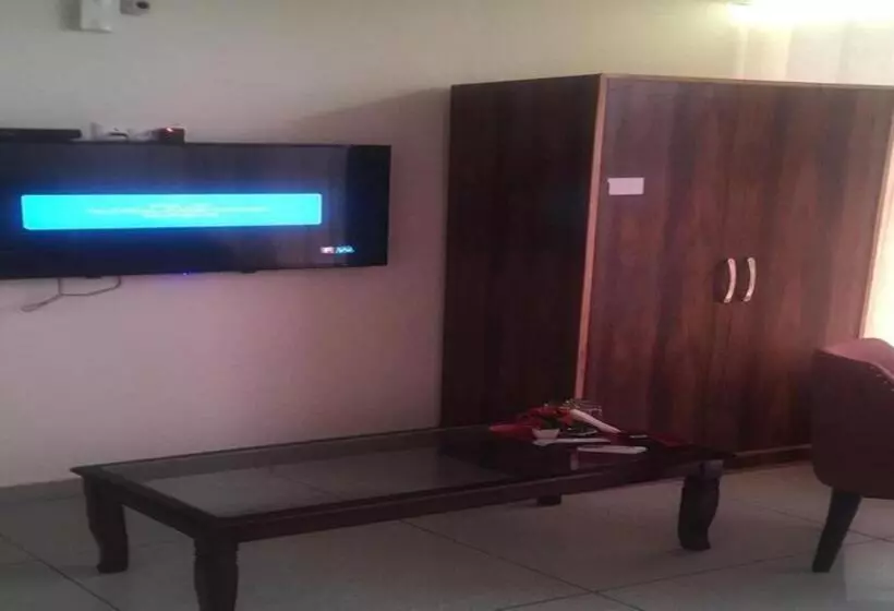 Hotelli Paradise, Patiala