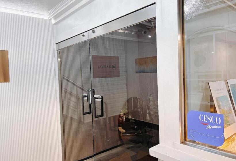 Hotel Rapym Coliving House