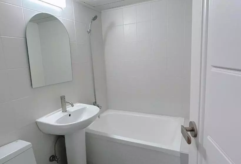 Hotel Rapym Coliving House