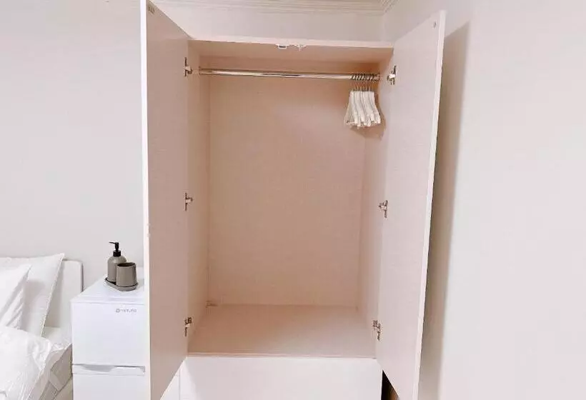 Hotel Rapym Coliving House