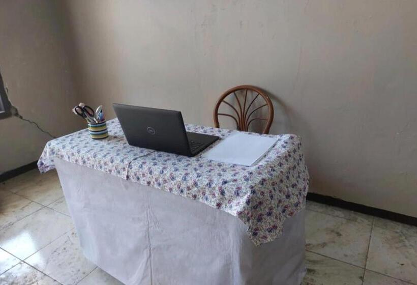 בית מלון כפרי Spot On 93149 Karman S Sari 1 Homestay Syariah