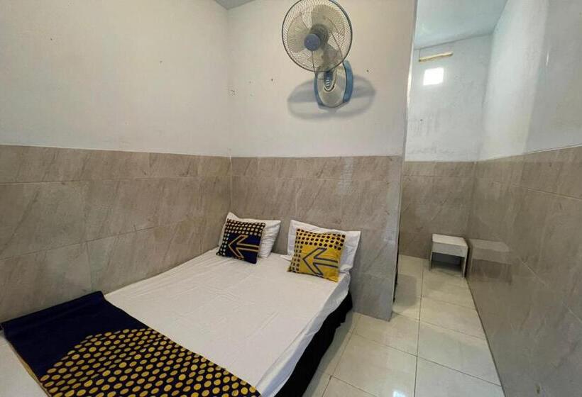 בית מלון כפרי Spot On 93149 Karman S Sari 1 Homestay Syariah