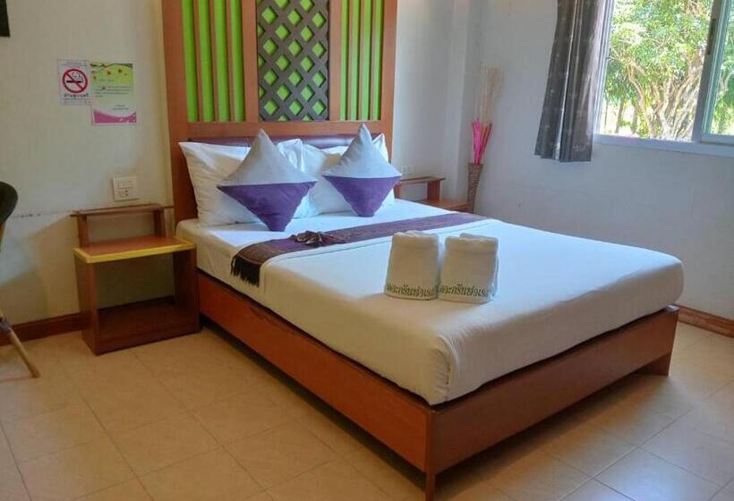 Pansiyon เดอะกรีนฟอเรสท์ รีสอร์ท