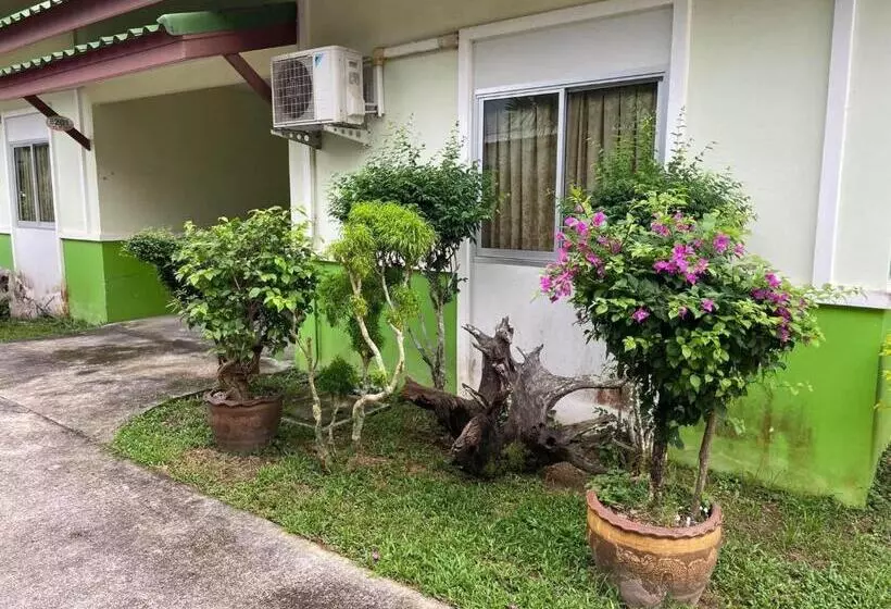پانسیون เดอะกรีนฟอเรสท์ รีสอร์ท