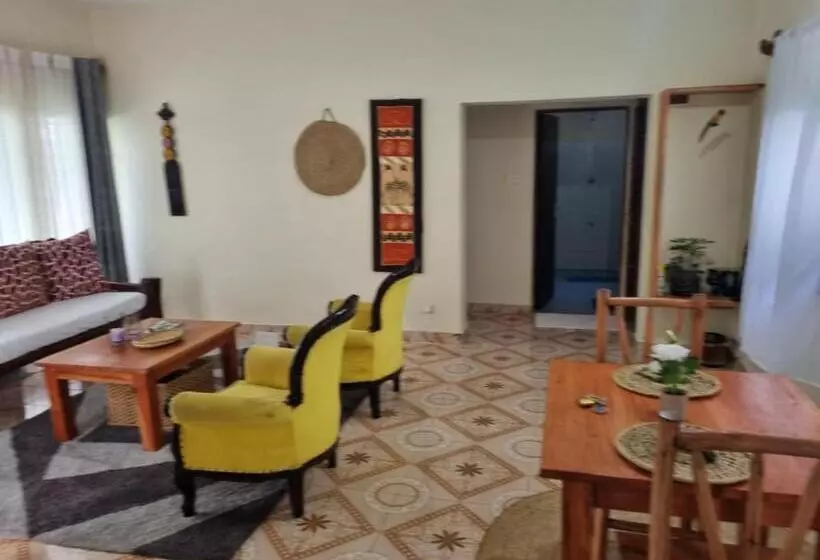 پانسیون Bella Apartments