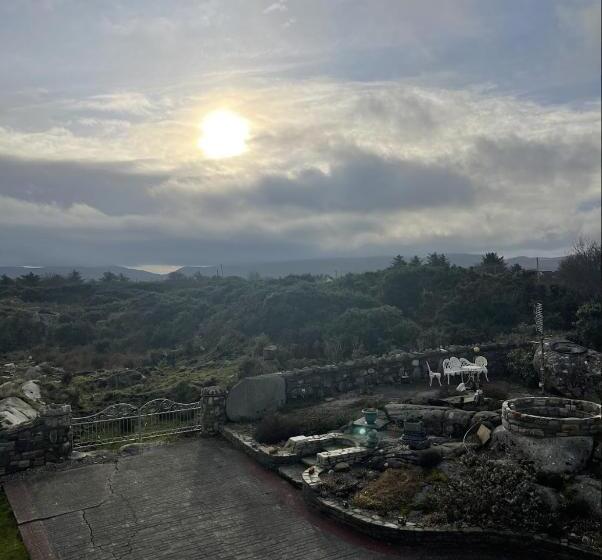 بنسيون Breezy Point Guesthouse