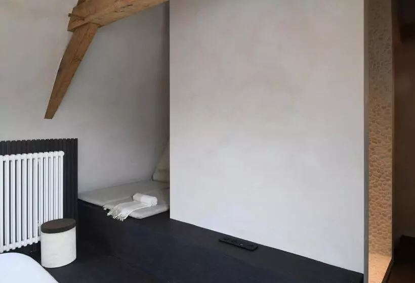 Majatalo High End Private Room With Private Bathroom