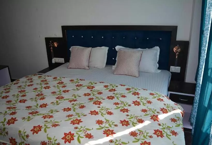 Rajesh Bed & Breakfast